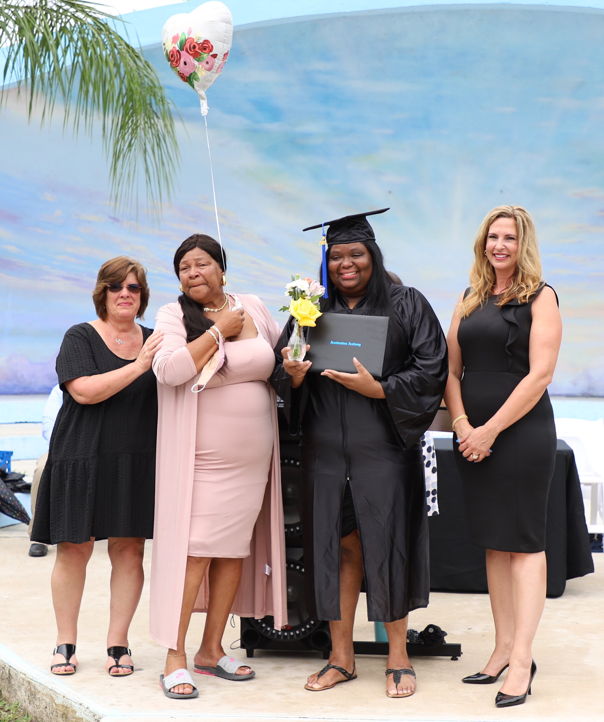 Yoselyn B. Martin Grad With Family