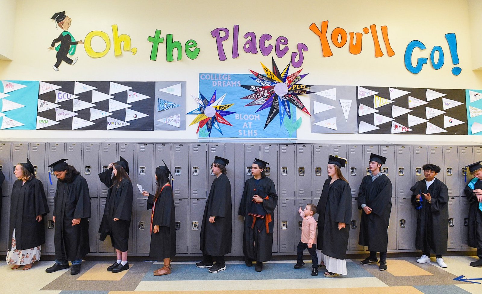 Bethel Grads Achieve Their Dream, Stride Toward Their Futures Hero Image